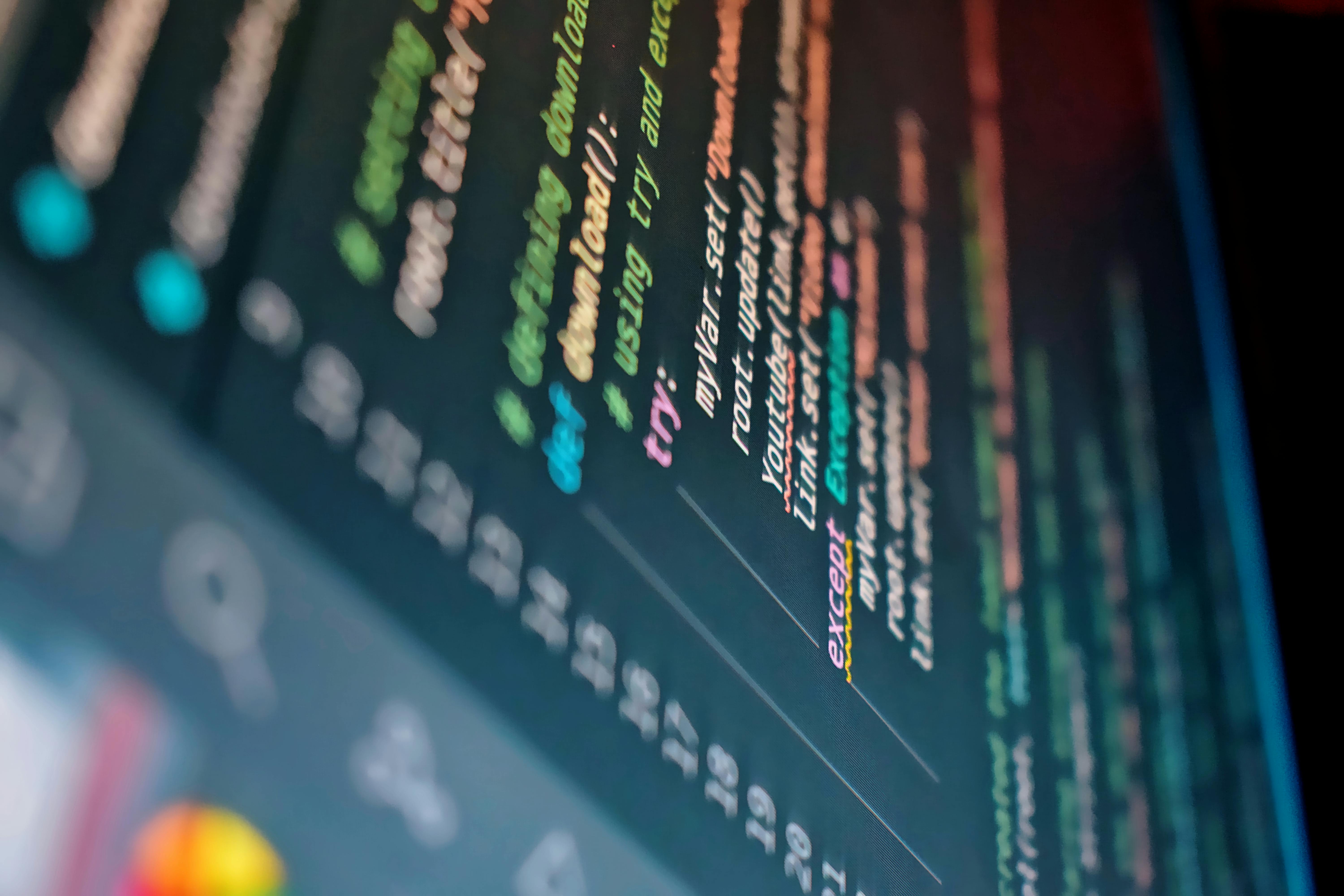 Écran affichant du code pour un logiciel métier